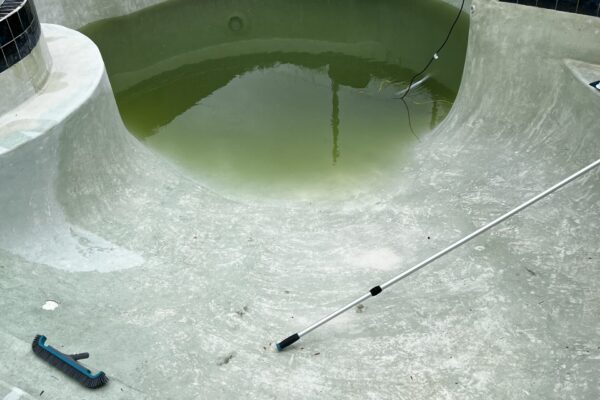 mscompletepools pool cleaning dallas 2