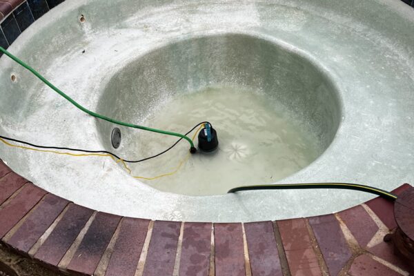mscompletepools pool cleaning dallas 6